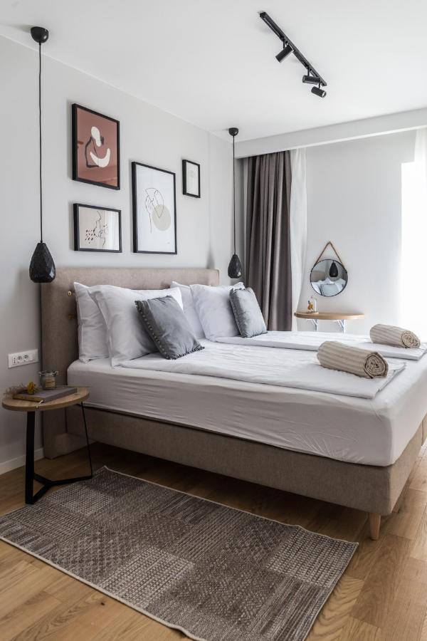 O'Live Residence - Designer Suites บาร์บินเย ภายนอก รูปภาพ