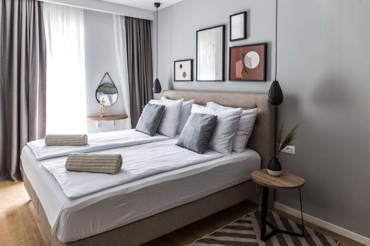O'Live Residence - Designer Suites บาร์บินเย ภายนอก รูปภาพ