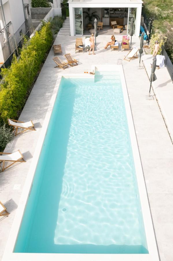 O'Live Residence - Designer Suites บาร์บินเย ภายนอก รูปภาพ